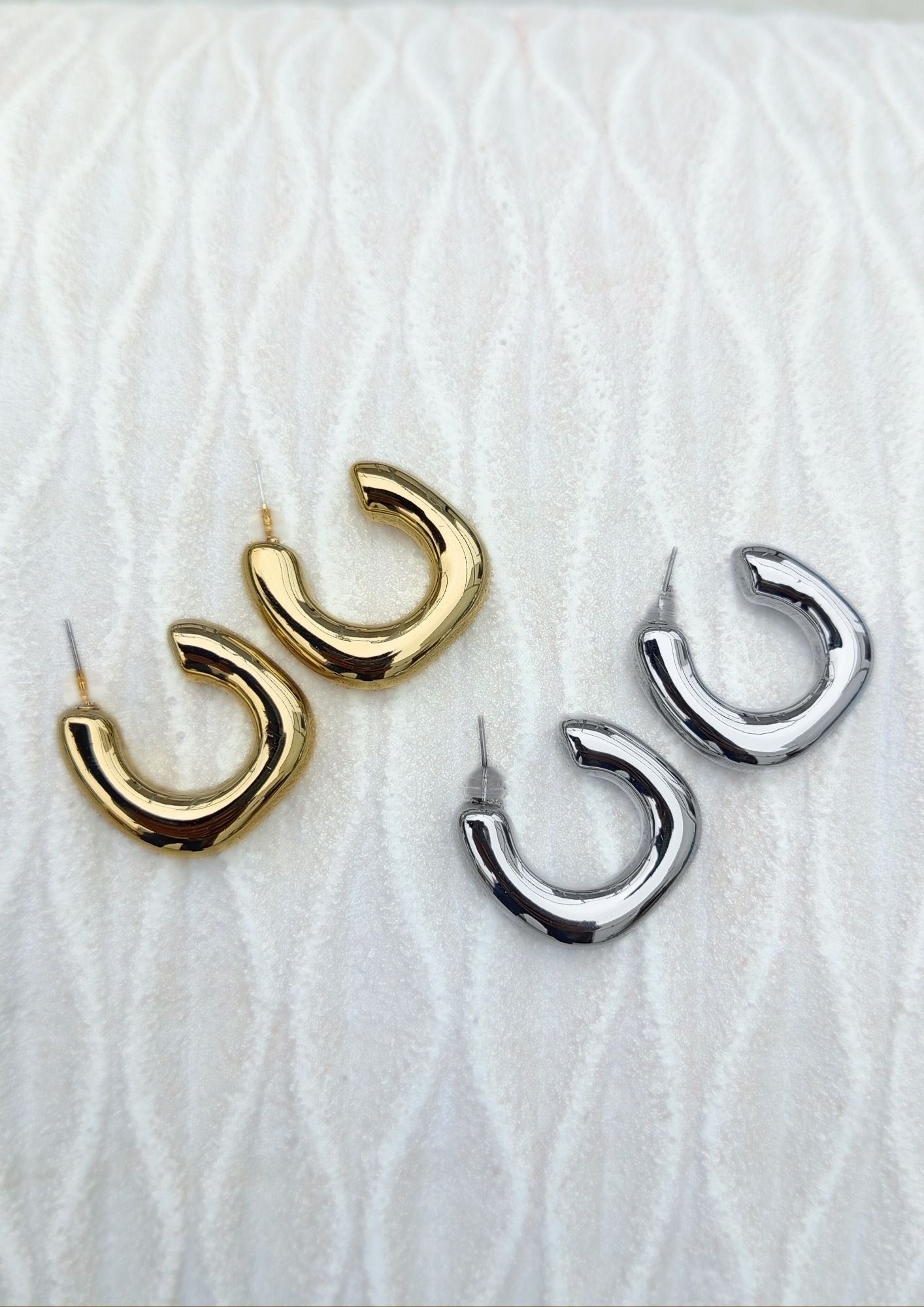 Aretes semicuadrados