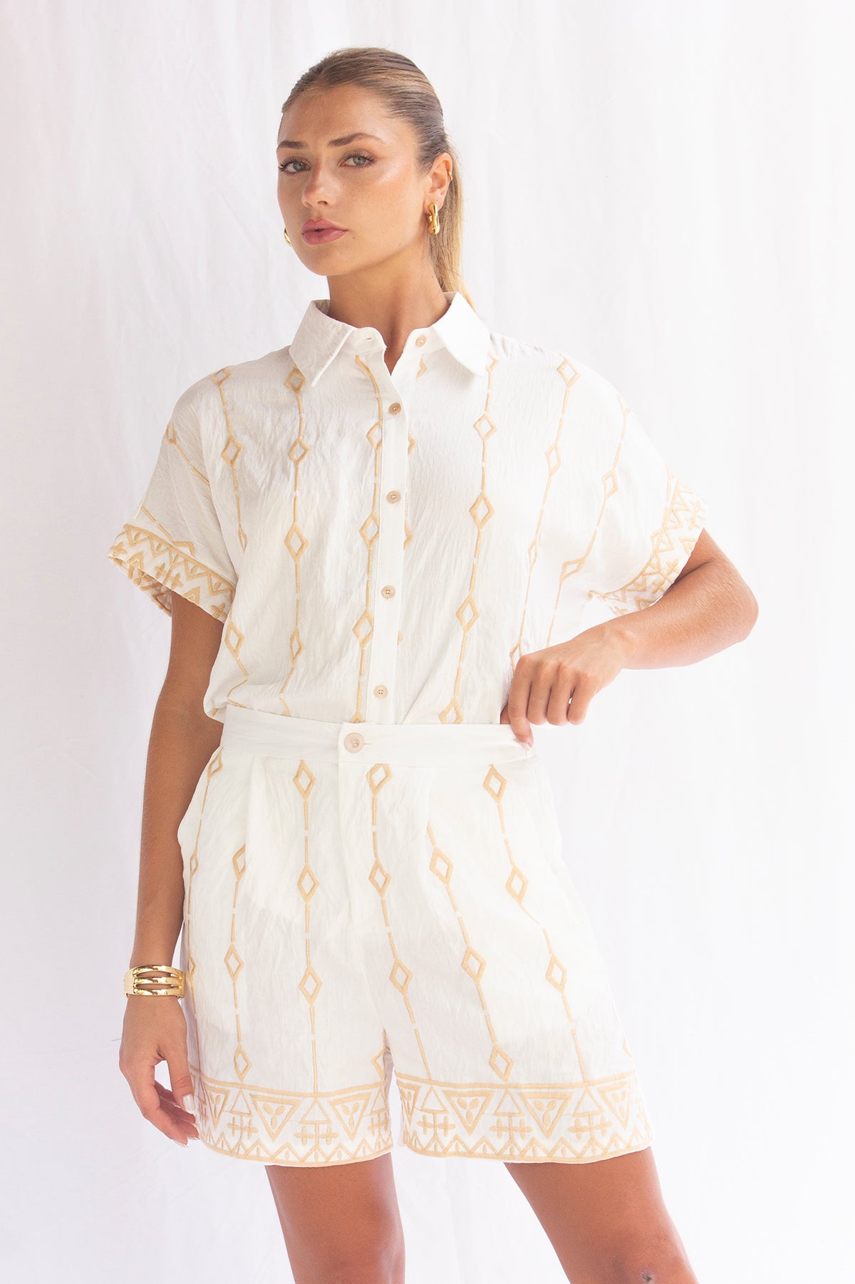 Blusa algodón con bordados