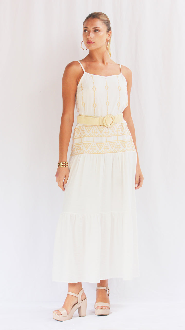 Vestido de tirantes con bordados