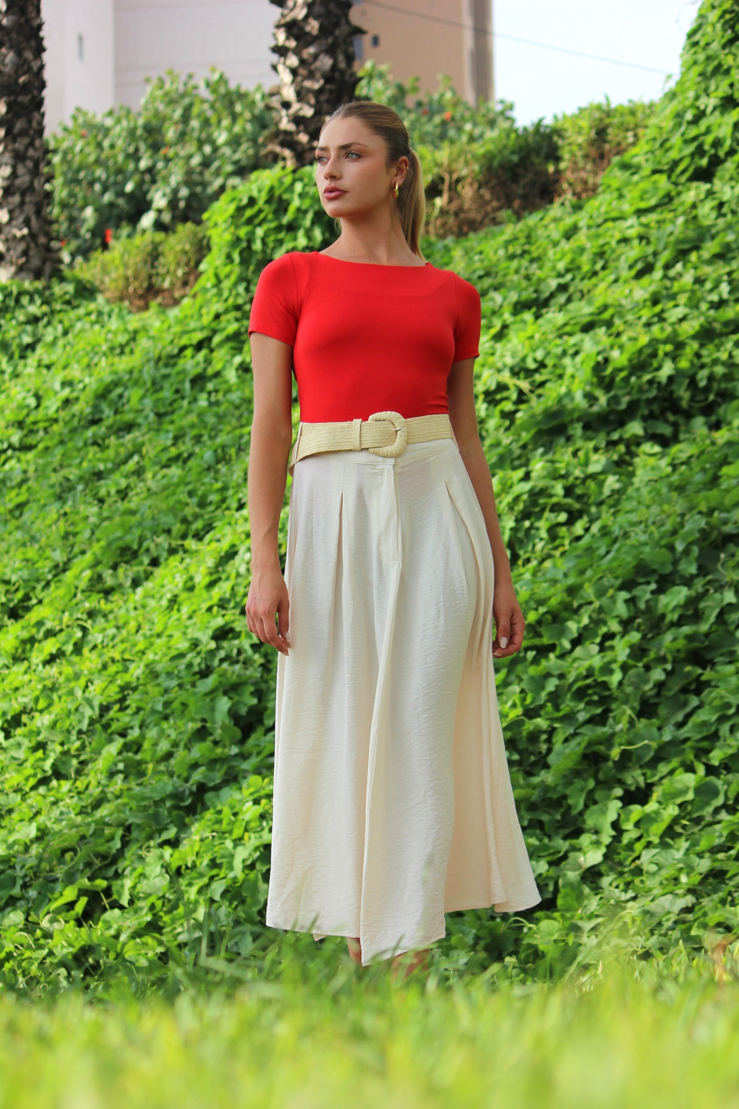 Falda larga con correa