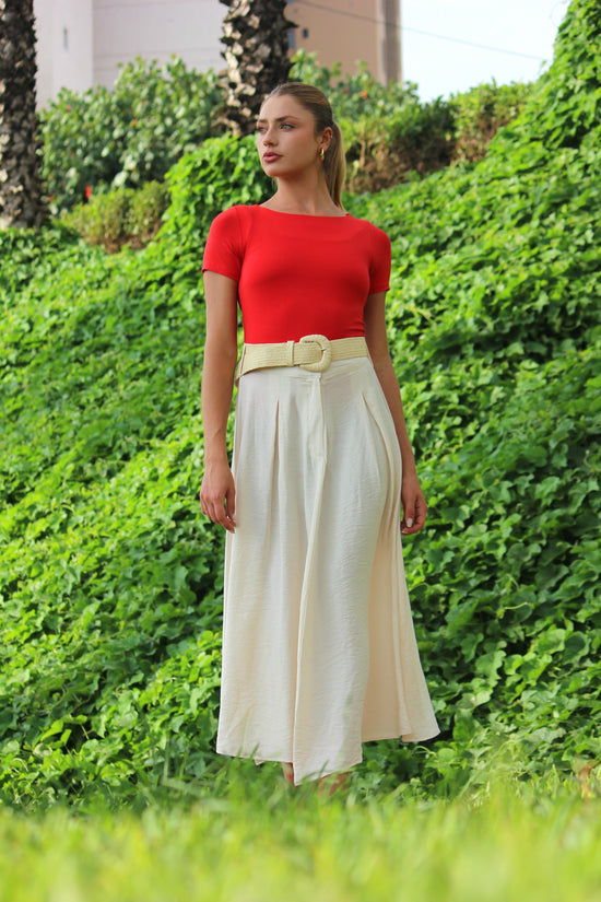 Falda larga con correa