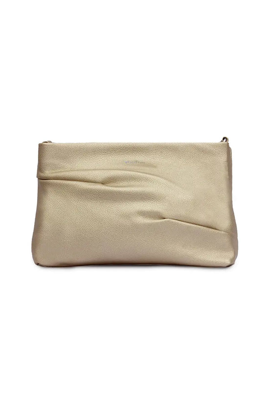 Cartera bandolera con pliegues